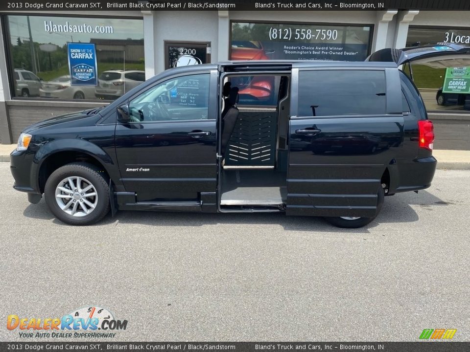 2013 Dodge Grand Caravan SXT Brilliant Black Crystal Pearl / Black/Sandstorm Photo #3