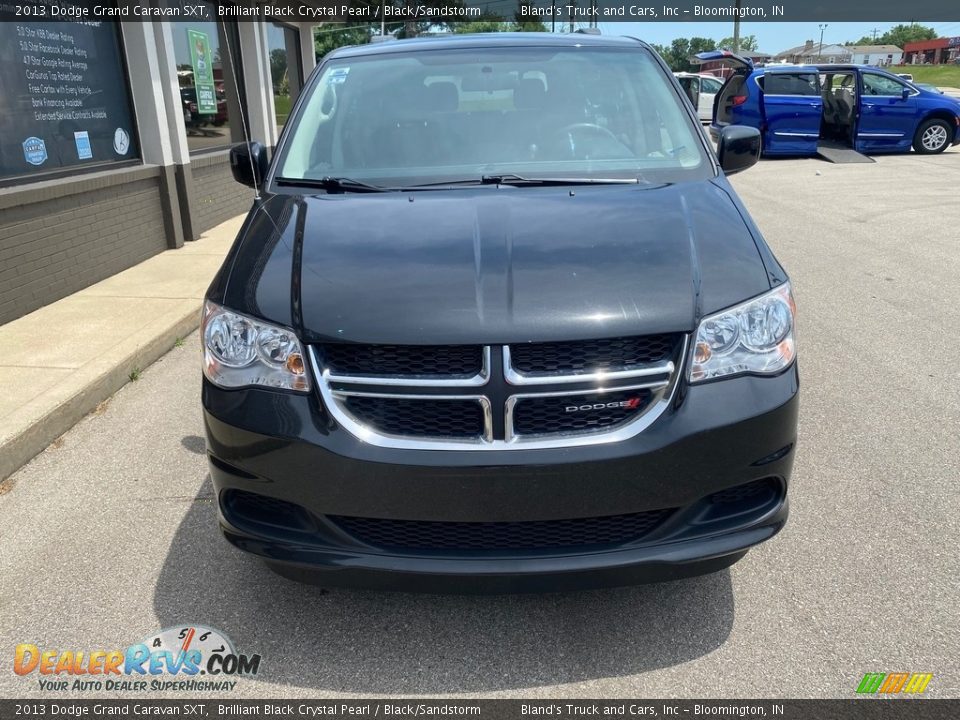 2013 Dodge Grand Caravan SXT Brilliant Black Crystal Pearl / Black/Sandstorm Photo #5