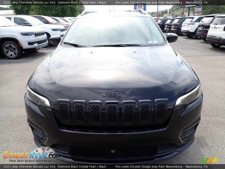 2023 Jeep Cherokee Altitude Lux 4x4 Diamond Black Crystal Pearl / Black Photo #9