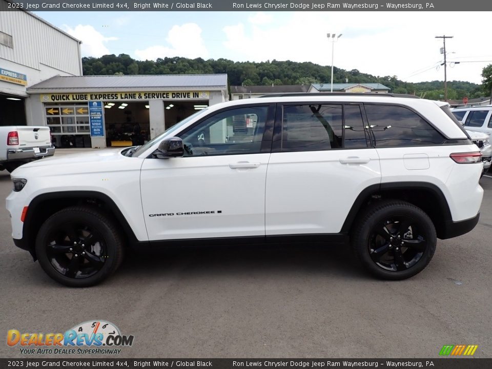 2023 Jeep Grand Cherokee Limited 4x4 Bright White / Global Black Photo #2