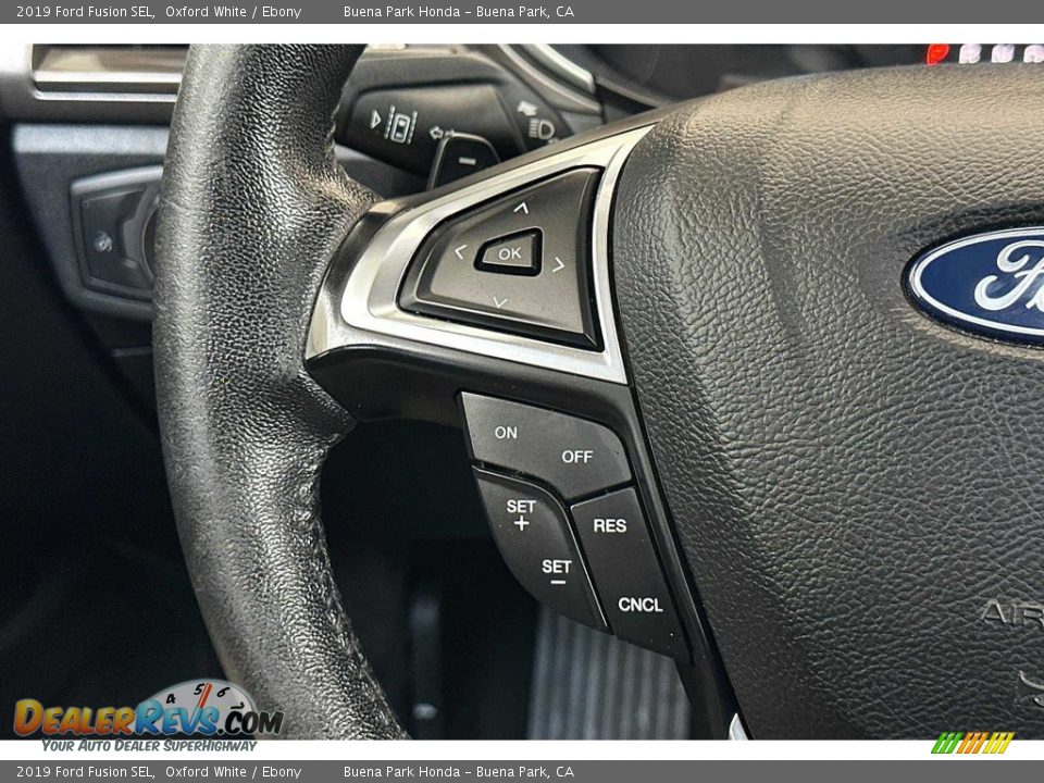 2019 Ford Fusion SEL Steering Wheel Photo #28