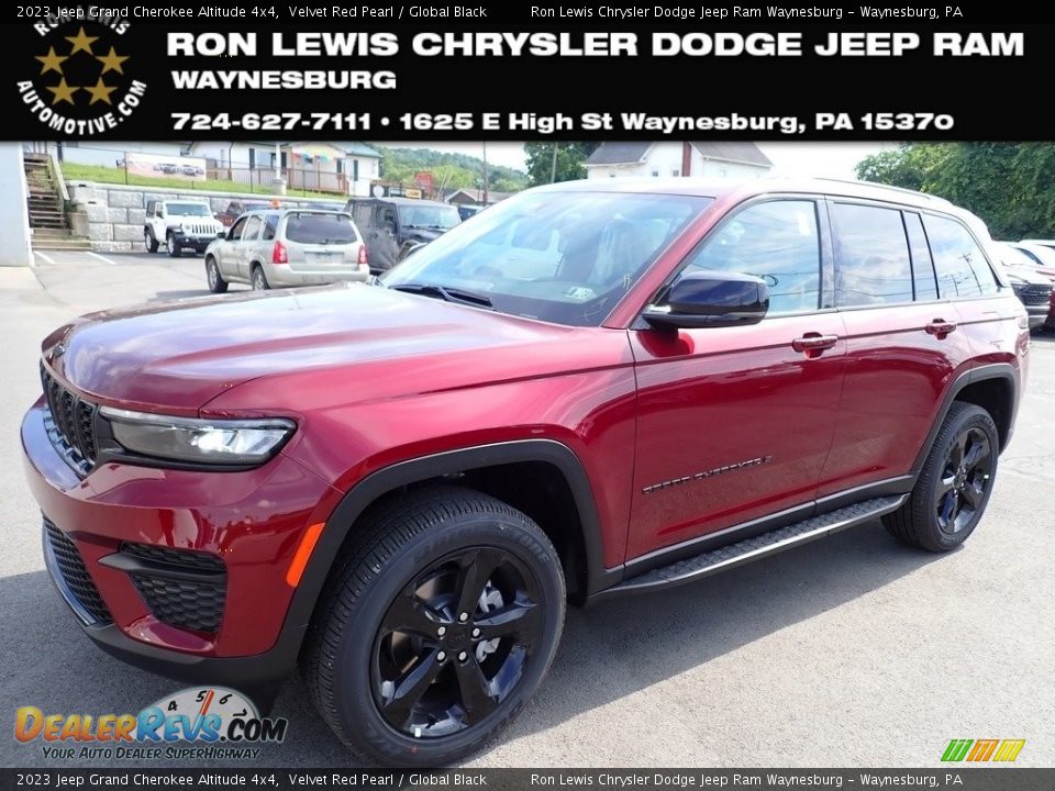 2023 Jeep Grand Cherokee Altitude 4x4 Velvet Red Pearl / Global Black Photo #1