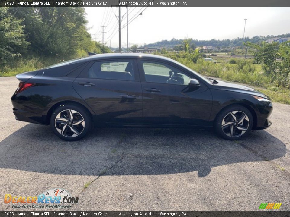 2023 Hyundai Elantra SEL Phantom Black / Medium Gray Photo #3