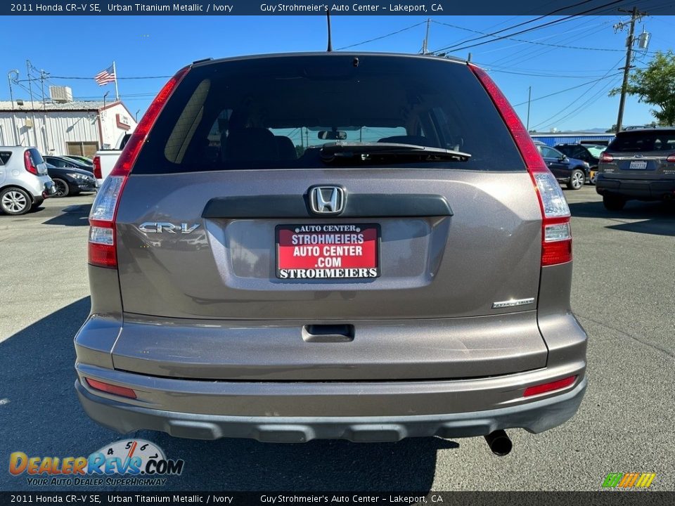 2011 Honda CR-V SE Urban Titanium Metallic / Ivory Photo #5