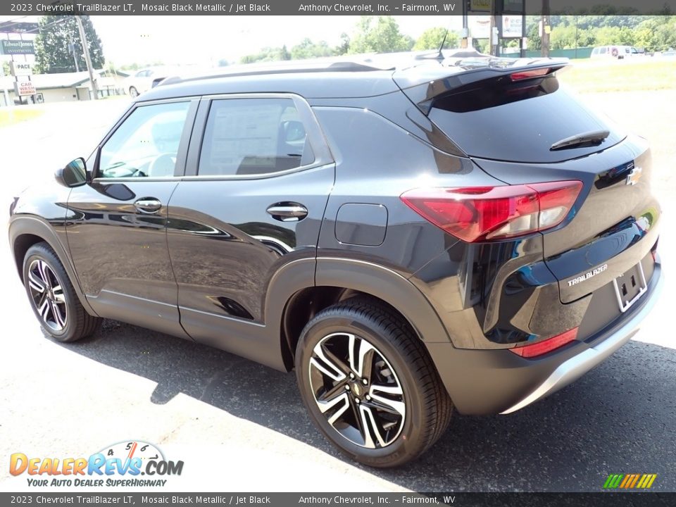 2023 Chevrolet TrailBlazer LT Mosaic Black Metallic / Jet Black Photo #6