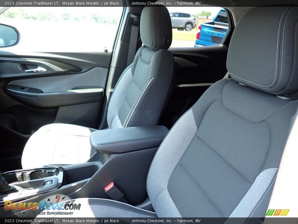Front Seat of 2023 Chevrolet TrailBlazer LT Photo #11