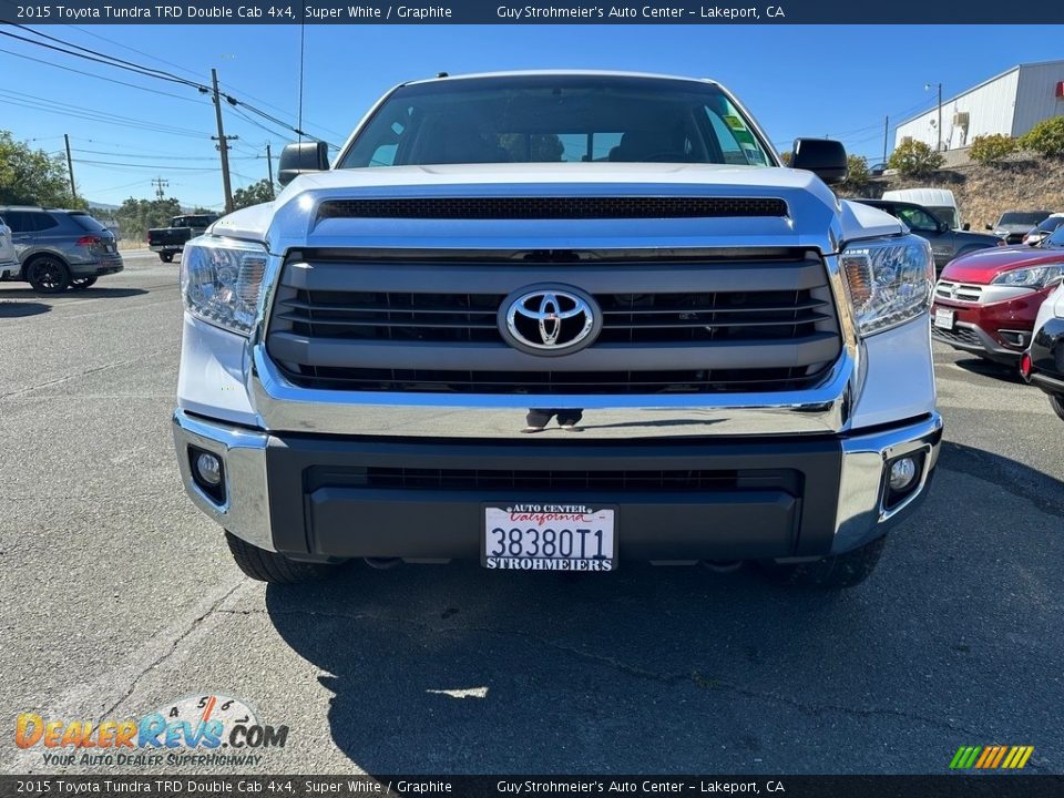 2015 Toyota Tundra TRD Double Cab 4x4 Super White / Graphite Photo #2