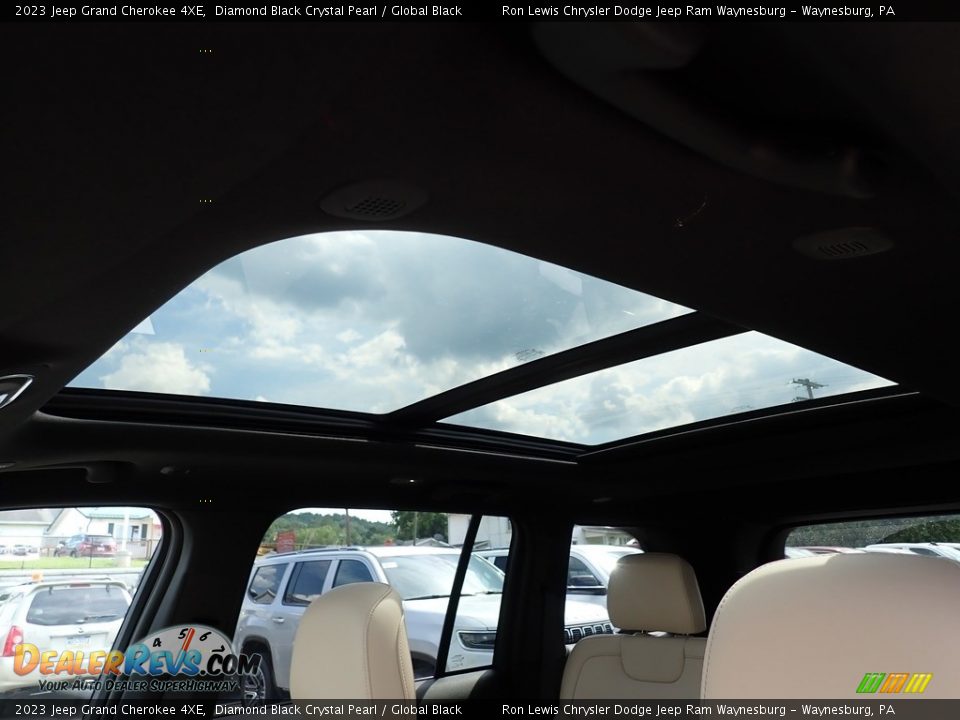 Sunroof of 2023 Jeep Grand Cherokee 4XE Photo #17