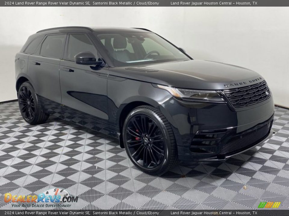 Front 3/4 View of 2024 Land Rover Range Rover Velar Dynamic SE Photo #12