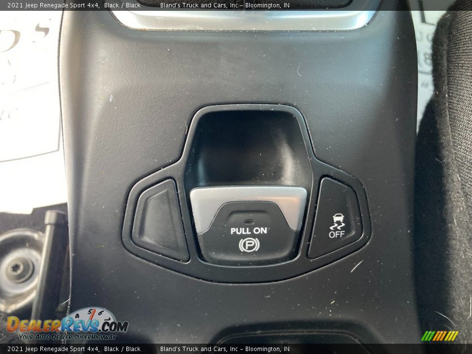 Controls of 2021 Jeep Renegade Sport 4x4 Photo #27