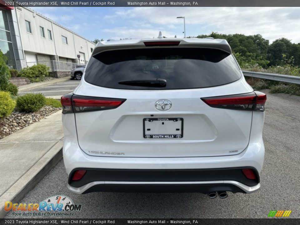 2023 Toyota Highlander XSE Wind Chill Pearl / Cockpit Red Photo #9