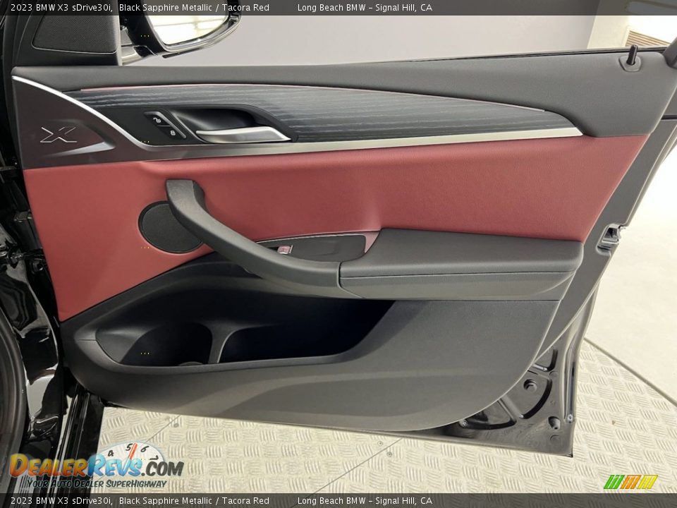 Door Panel of 2023 BMW X3 sDrive30i Photo #10