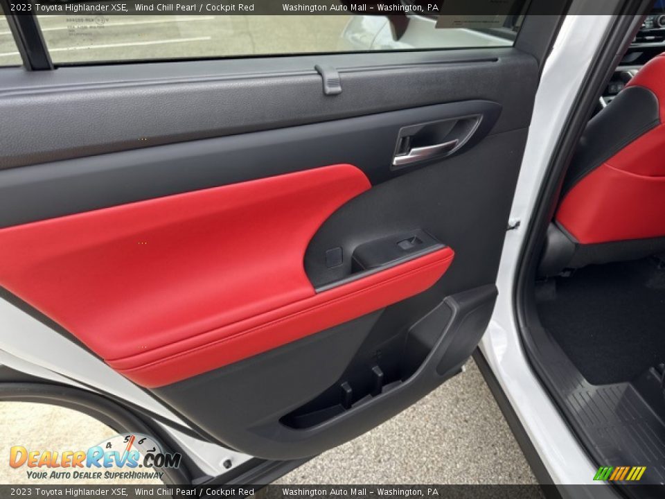 Door Panel of 2023 Toyota Highlander XSE Photo #19