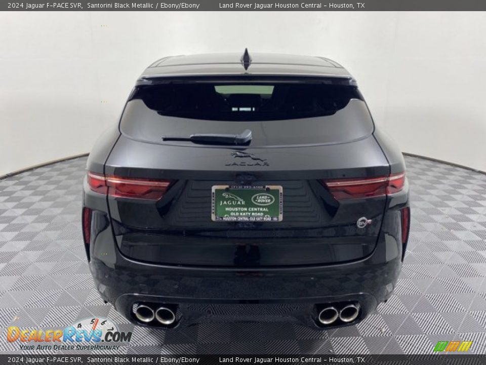 Exhaust of 2024 Jaguar F-PACE SVR Photo #7