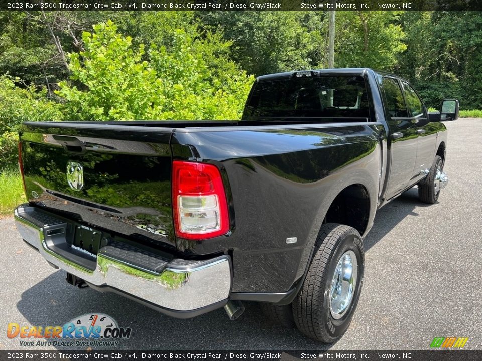 2023 Ram 3500 Tradesman Crew Cab 4x4 Diamond Black Crystal Pearl / Diesel Gray/Black Photo #6