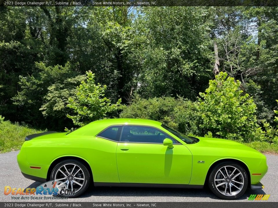 Sublime 2023 Dodge Challenger R/T Photo #5