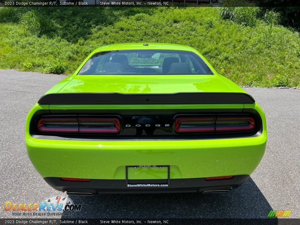 2023 Dodge Challenger R/T Sublime / Black Photo #7