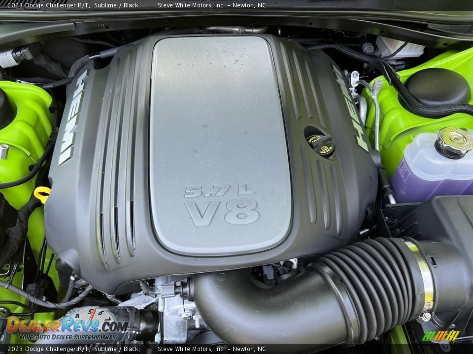 2023 Dodge Challenger R/T 5.7 Liter HEMI OHV 16-Valve VVT V8 Engine Photo #9