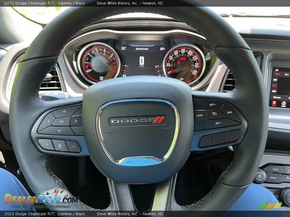 2023 Dodge Challenger R/T Steering Wheel Photo #18