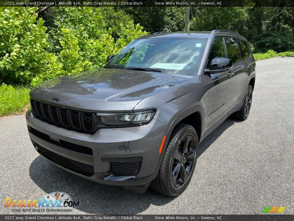 2023 Jeep Grand Cherokee L Altitude 4x4 Baltic Gray Metallic / Global Black Photo #2