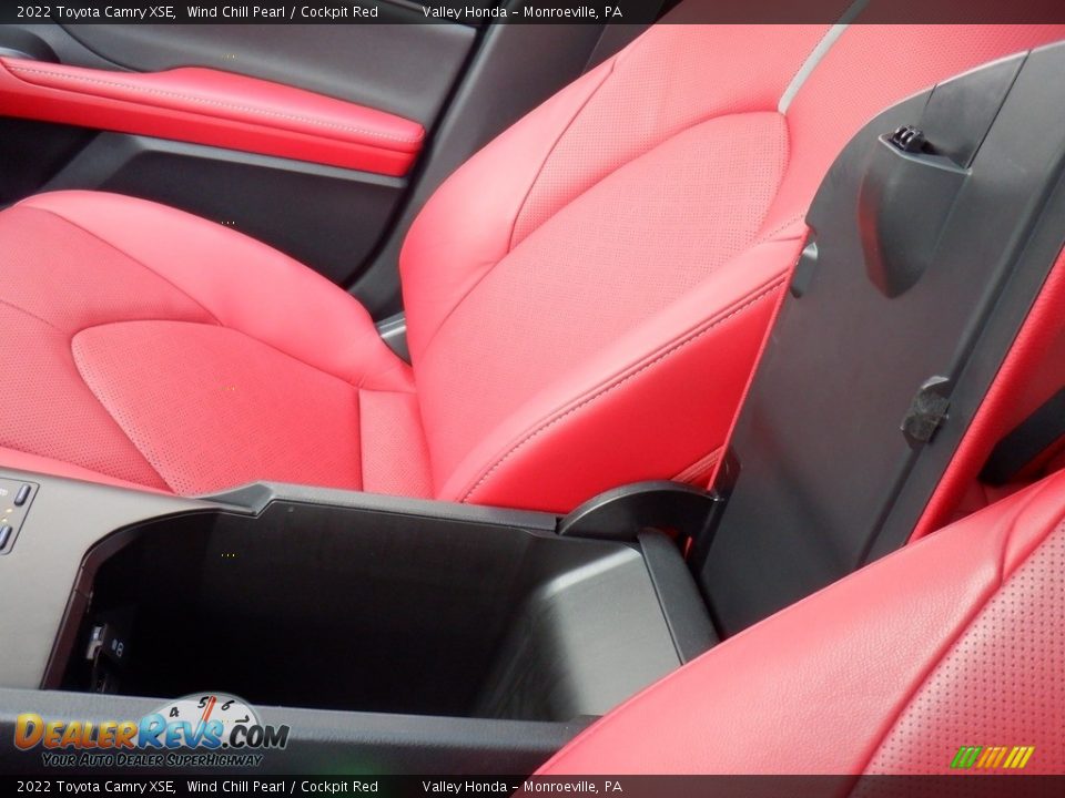 2022 Toyota Camry XSE Wind Chill Pearl / Cockpit Red Photo #34