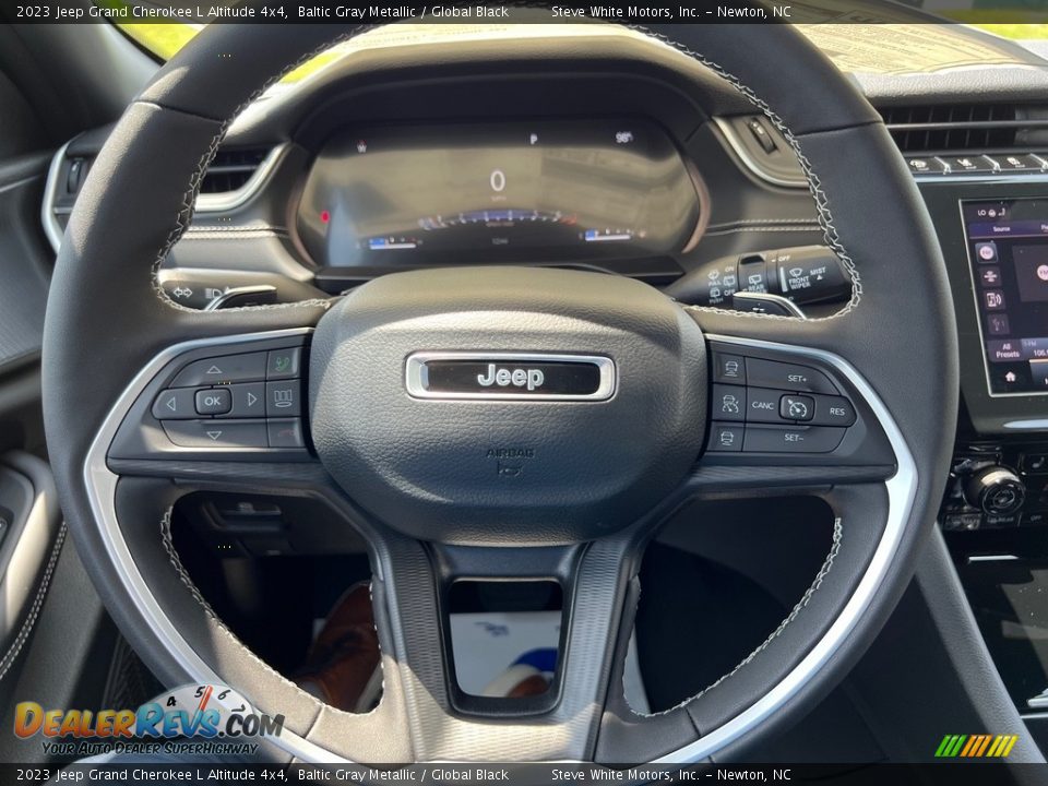 2023 Jeep Grand Cherokee L Altitude 4x4 Steering Wheel Photo #20