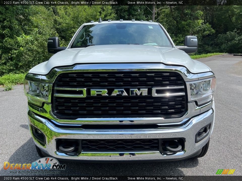 2023 Ram 4500 SLT Crew Cab 4x4 Chassis Bright White / Diesel Gray/Black Photo #3