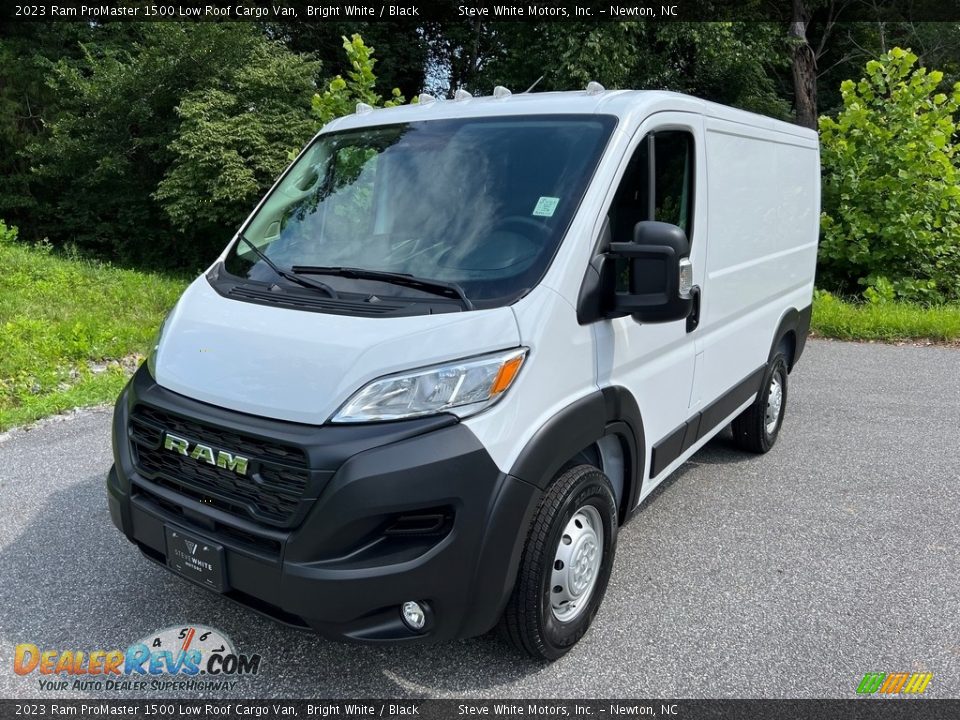 2023 Ram ProMaster 1500 Low Roof Cargo Van Bright White / Black Photo #2