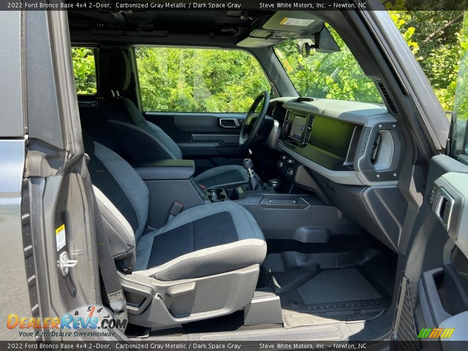 Front Seat of 2022 Ford Bronco Base 4x4 2-Door Photo #15