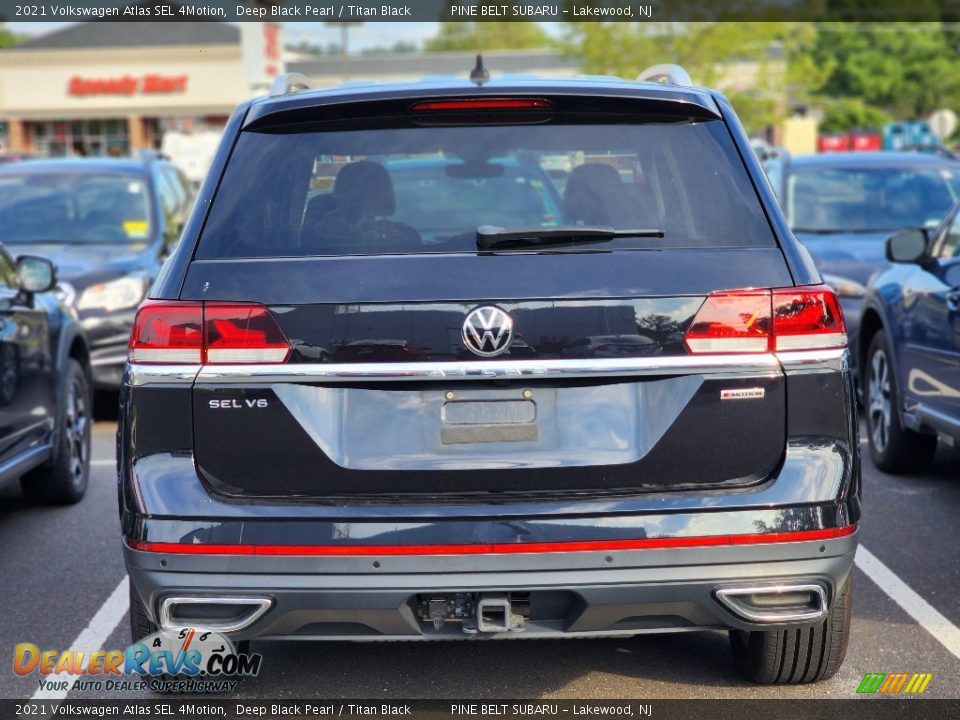 2021 Volkswagen Atlas SEL 4Motion Deep Black Pearl / Titan Black Photo #4