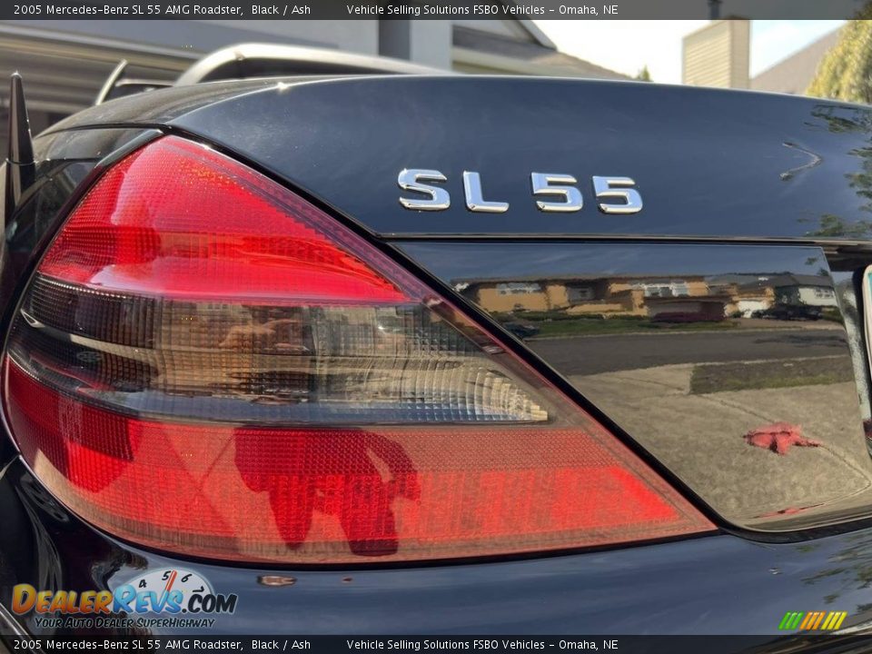 2005 Mercedes-Benz SL 55 AMG Roadster Logo Photo #12