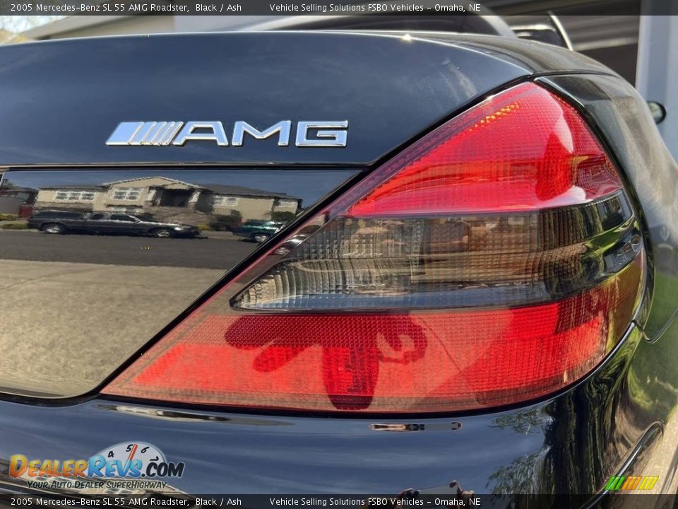 2005 Mercedes-Benz SL 55 AMG Roadster Logo Photo #13