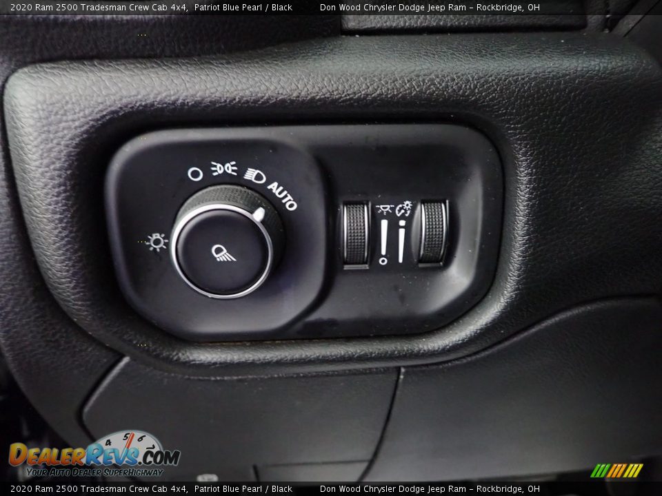2020 Ram 2500 Tradesman Crew Cab 4x4 Patriot Blue Pearl / Black Photo #15