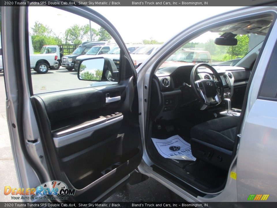 2020 Toyota Tundra SR5 Double Cab 4x4 Silver Sky Metallic / Black Photo #9