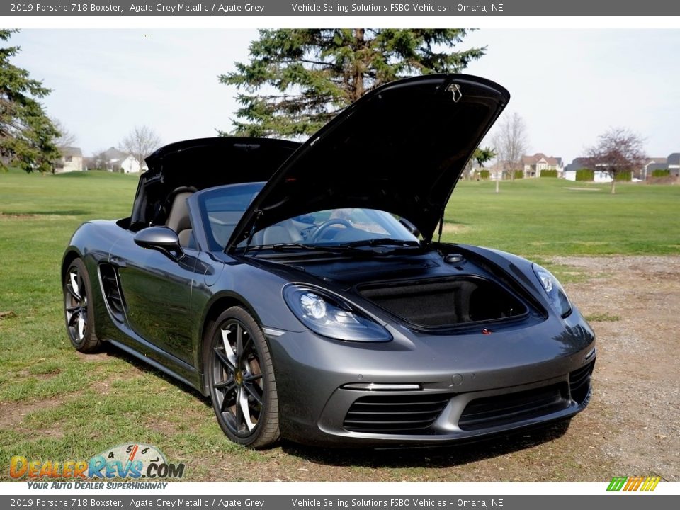 2019 Porsche 718 Boxster Agate Grey Metallic / Agate Grey Photo #17