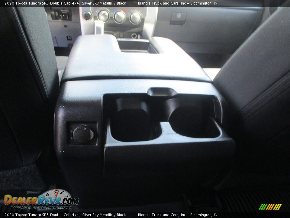 2020 Toyota Tundra SR5 Double Cab 4x4 Silver Sky Metallic / Black Photo #18