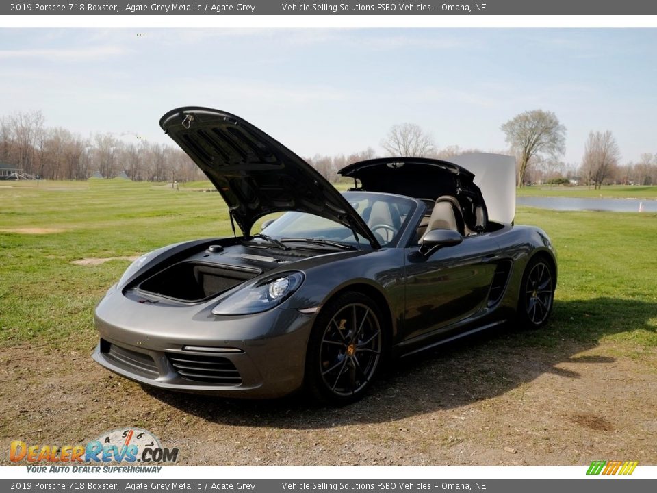 2019 Porsche 718 Boxster Agate Grey Metallic / Agate Grey Photo #19