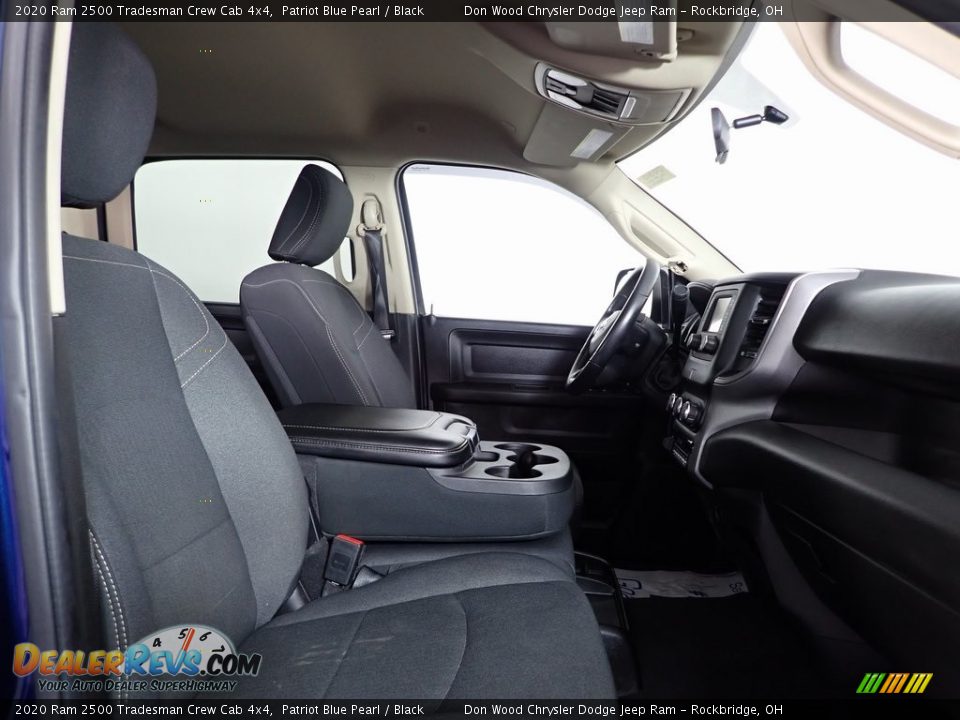 2020 Ram 2500 Tradesman Crew Cab 4x4 Patriot Blue Pearl / Black Photo #28