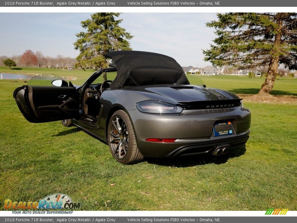 2019 Porsche 718 Boxster Agate Grey Metallic / Agate Grey Photo #31