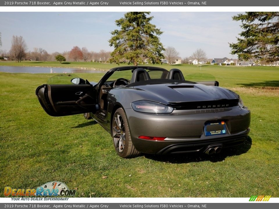 2019 Porsche 718 Boxster Agate Grey Metallic / Agate Grey Photo #33