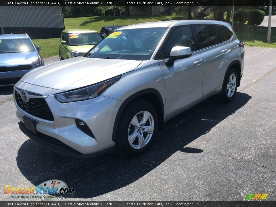 2021 Toyota Highlander LE AWD Celestial Silver Metallic / Black Photo #2