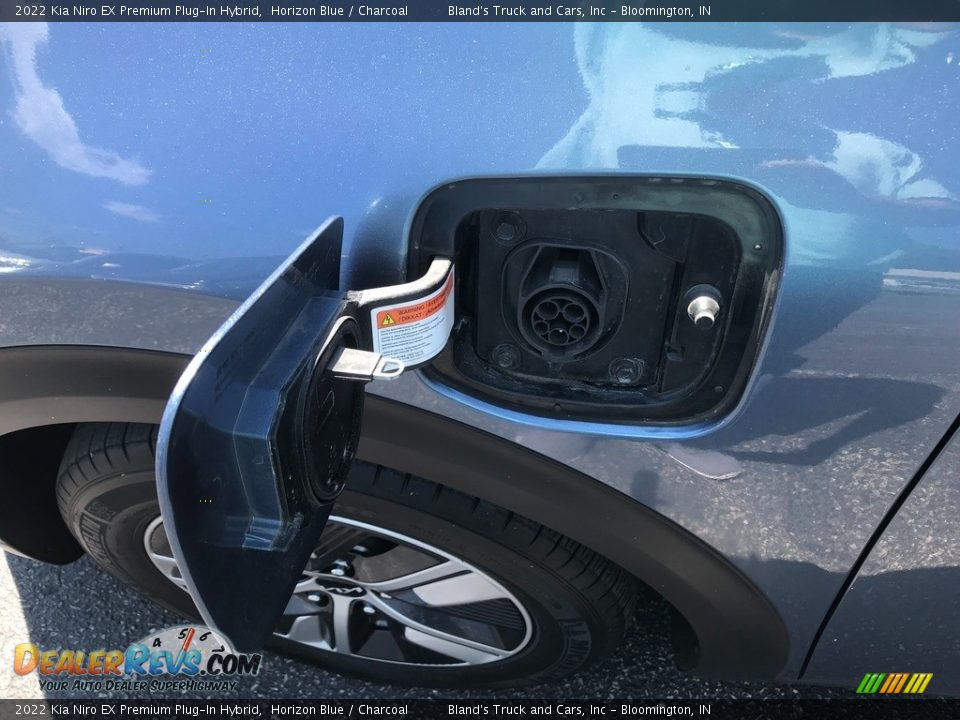 2022 Kia Niro EX Premium Plug-In Hybrid Horizon Blue / Charcoal Photo #2