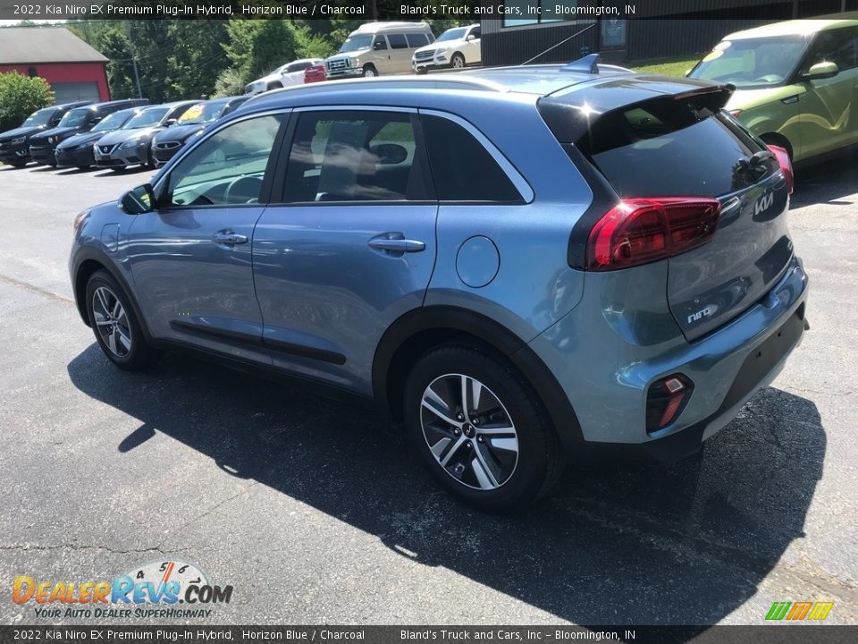 2022 Kia Niro EX Premium Plug-In Hybrid Horizon Blue / Charcoal Photo #10