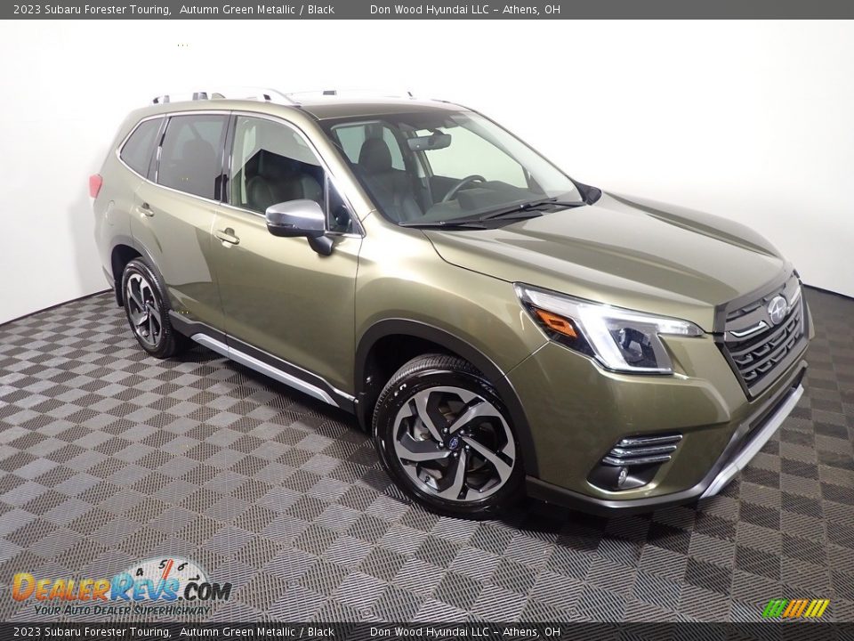 2023 Subaru Forester Touring Autumn Green Metallic / Black Photo #5