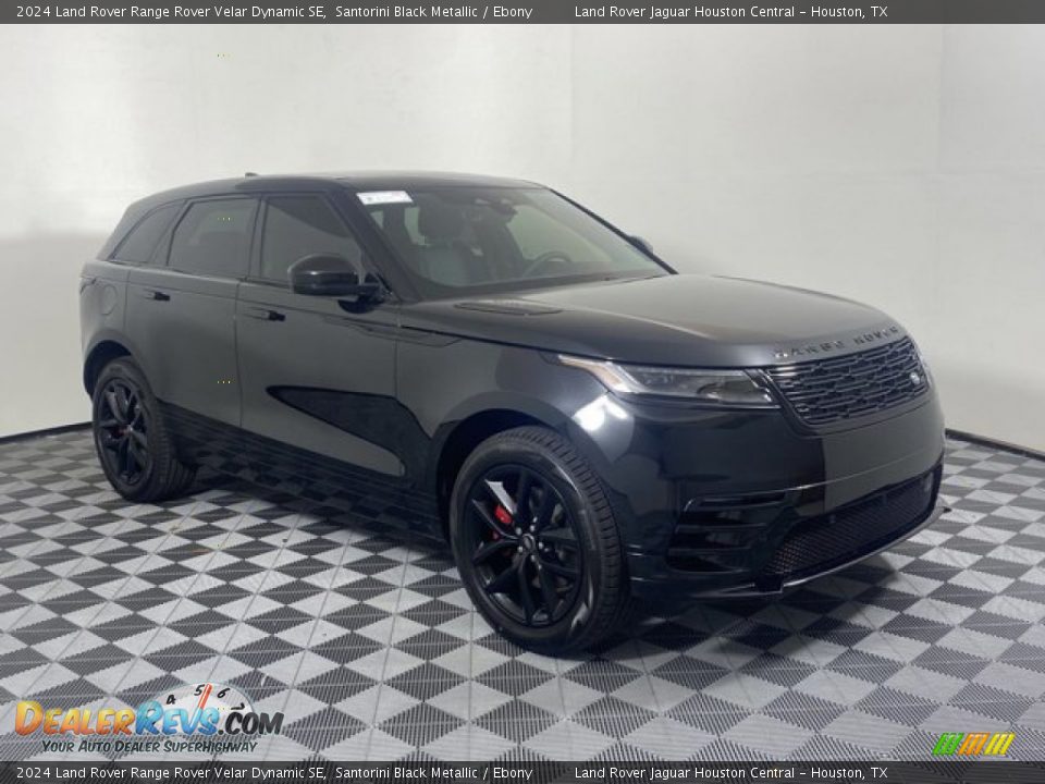 Front 3/4 View of 2024 Land Rover Range Rover Velar Dynamic SE Photo #12