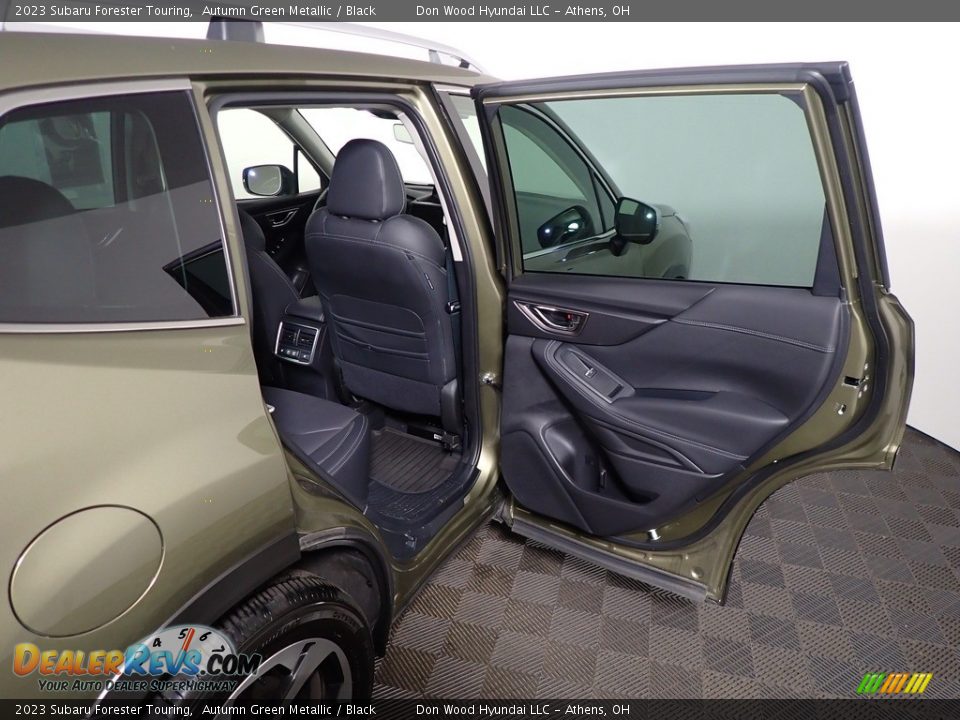 2023 Subaru Forester Touring Autumn Green Metallic / Black Photo #34