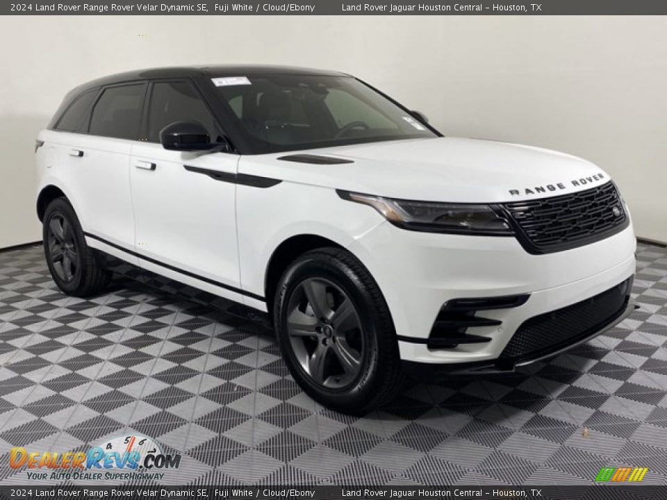 Front 3/4 View of 2024 Land Rover Range Rover Velar Dynamic SE Photo #12