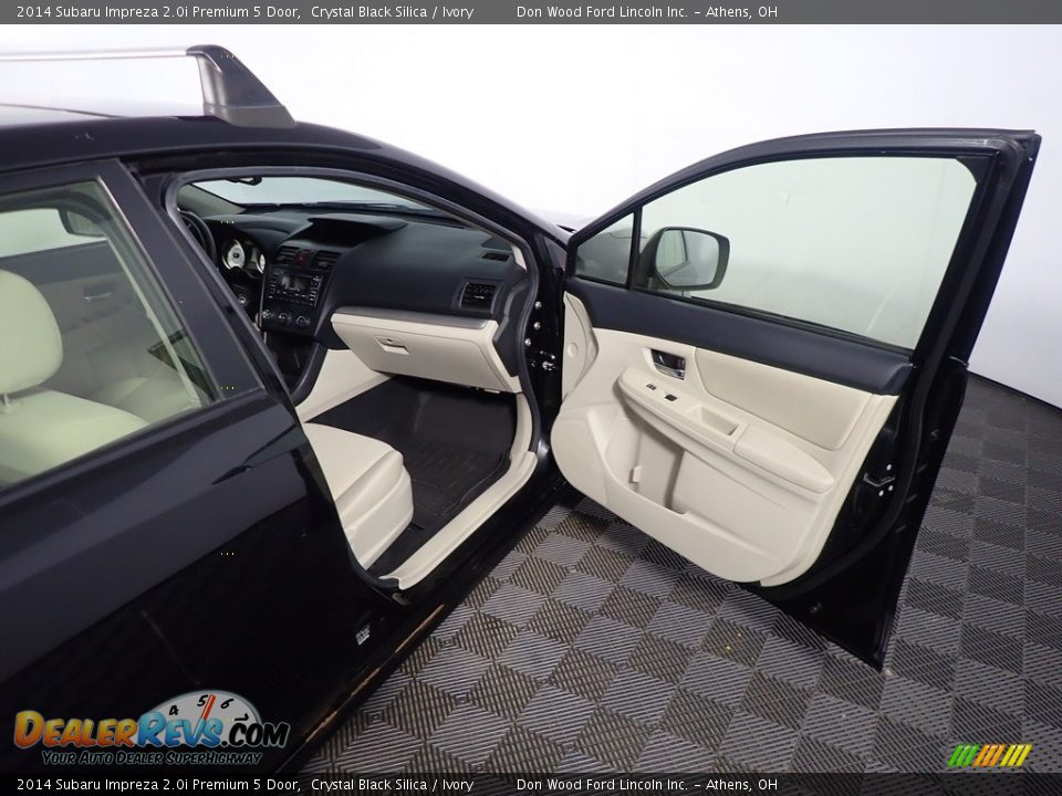 2014 Subaru Impreza 2.0i Premium 5 Door Crystal Black Silica / Ivory Photo #32