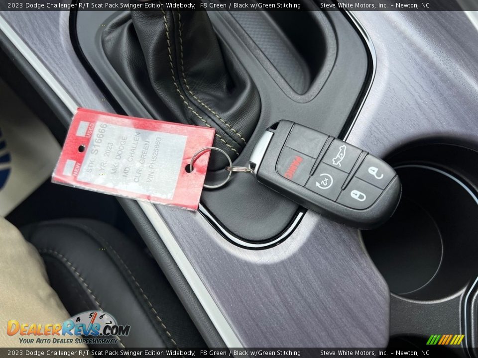 Keys of 2023 Dodge Challenger R/T Scat Pack Swinger Edition Widebody Photo #31