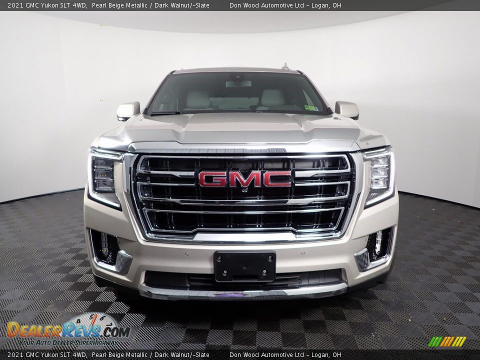 2021 GMC Yukon SLT 4WD Pearl Beige Metallic / Dark Walnut/­Slate Photo #6